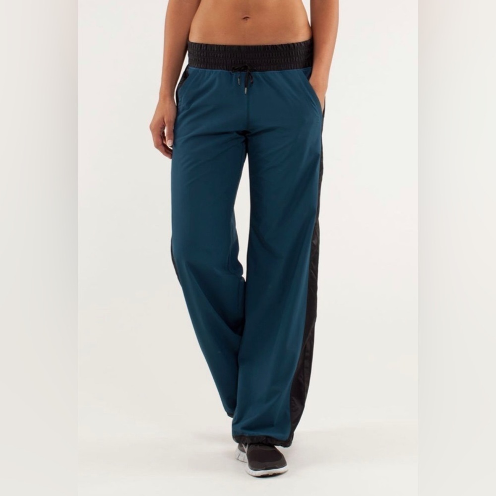 Lululemon Run: Right Round Pant US10